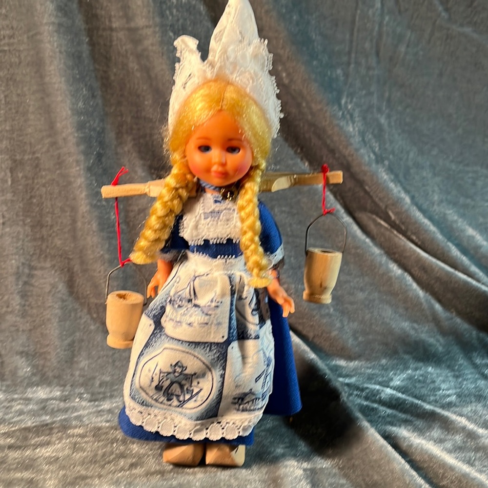 VTG Dutch Doll in Container